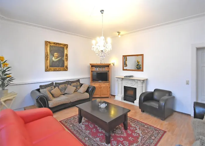 Dom wakacyjny Exklusives Gruppenhaus Mit Cinema