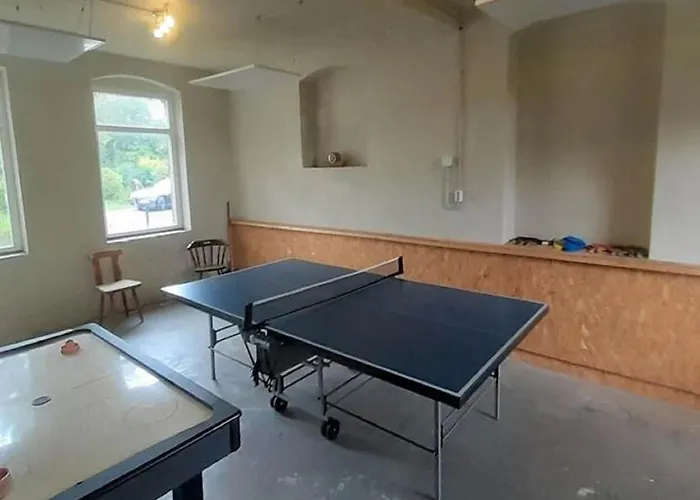 Exklusives Gruppenhaus Mit Cinema Treuen