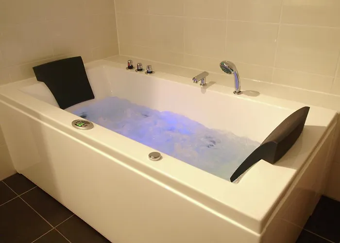 Dom wakacyjny Exklusives Gruppenhaus Mit Cinema *