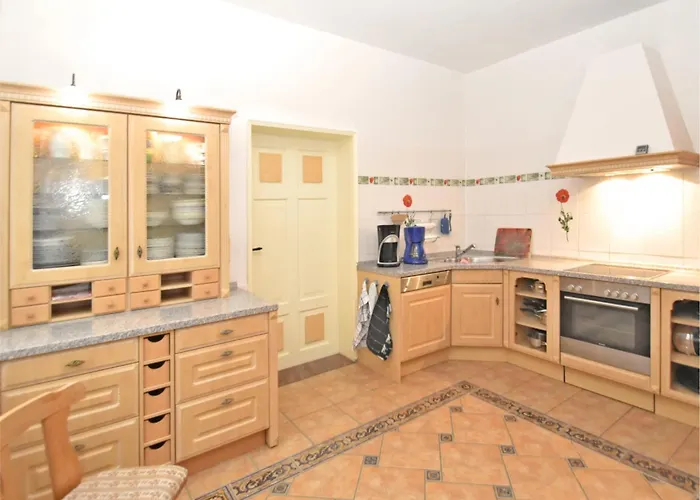 Exklusives Gruppenhaus Mit Cinema Treuen