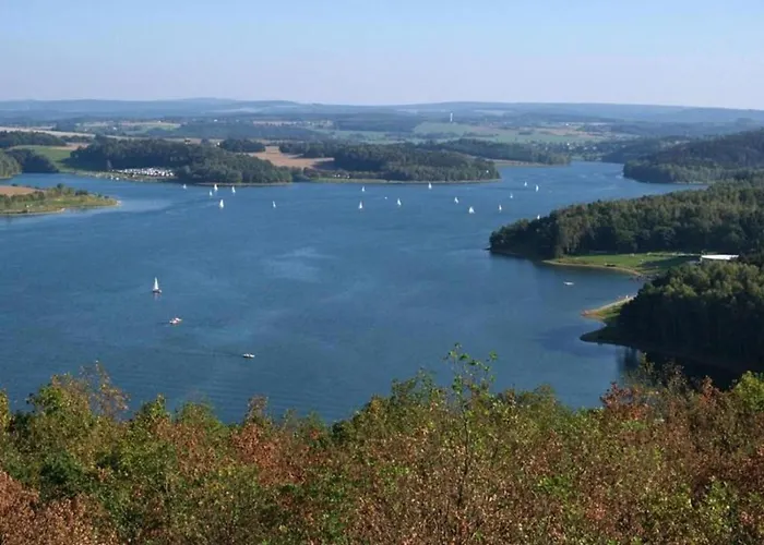 Exklusives Gruppenhaus Mit Cinema